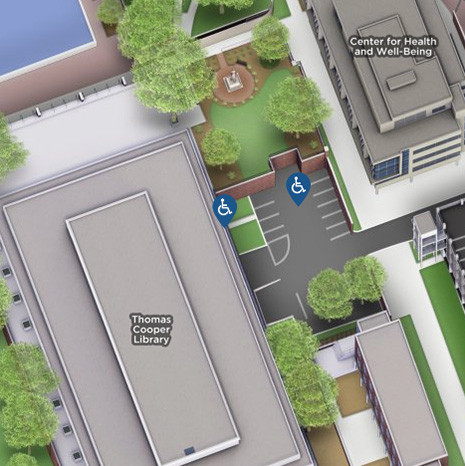 托马斯·库珀地图图书馆外部显示残疾停车场